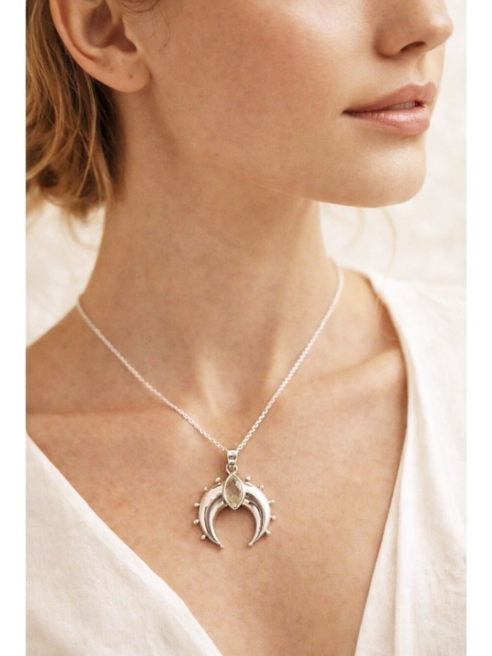 925 Sterling Silver Crescent Moon/Horn Necklace Quartz Pendant Boho Celestial